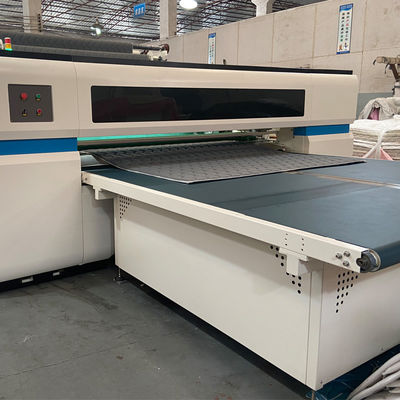 Matelas de point de l'outillage industriel ZLT-HM 3-12mm de ZOLYTECH ourlant le fonctionnement de non-navette de machine pour des édredons