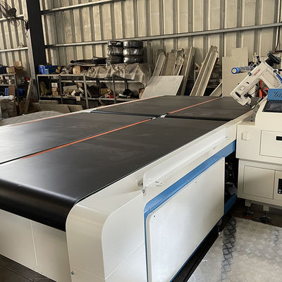 Machine ZLT-TE5A de poussée automatique de bord de bande de matelas de machines de matelas de ZOLYTECH affilant la machine à coudre