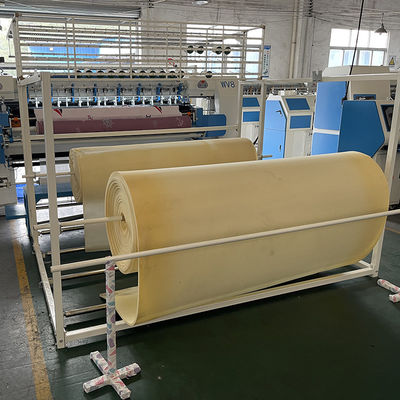 Machine de couverture de matelas ZOLYTECH haute vitesse couture de chaîne informatisée pour couvertures et couvertures 1000rpm